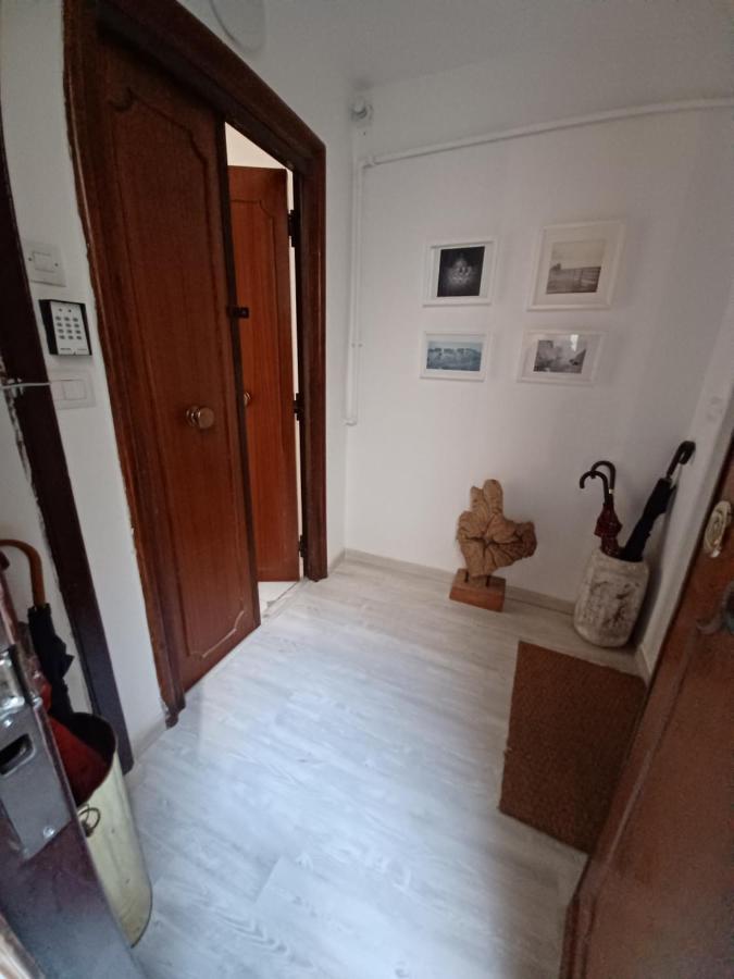 A Casa Di Nonna Ida, Nel Cuore Pulsante Di Napoli 외부 사진